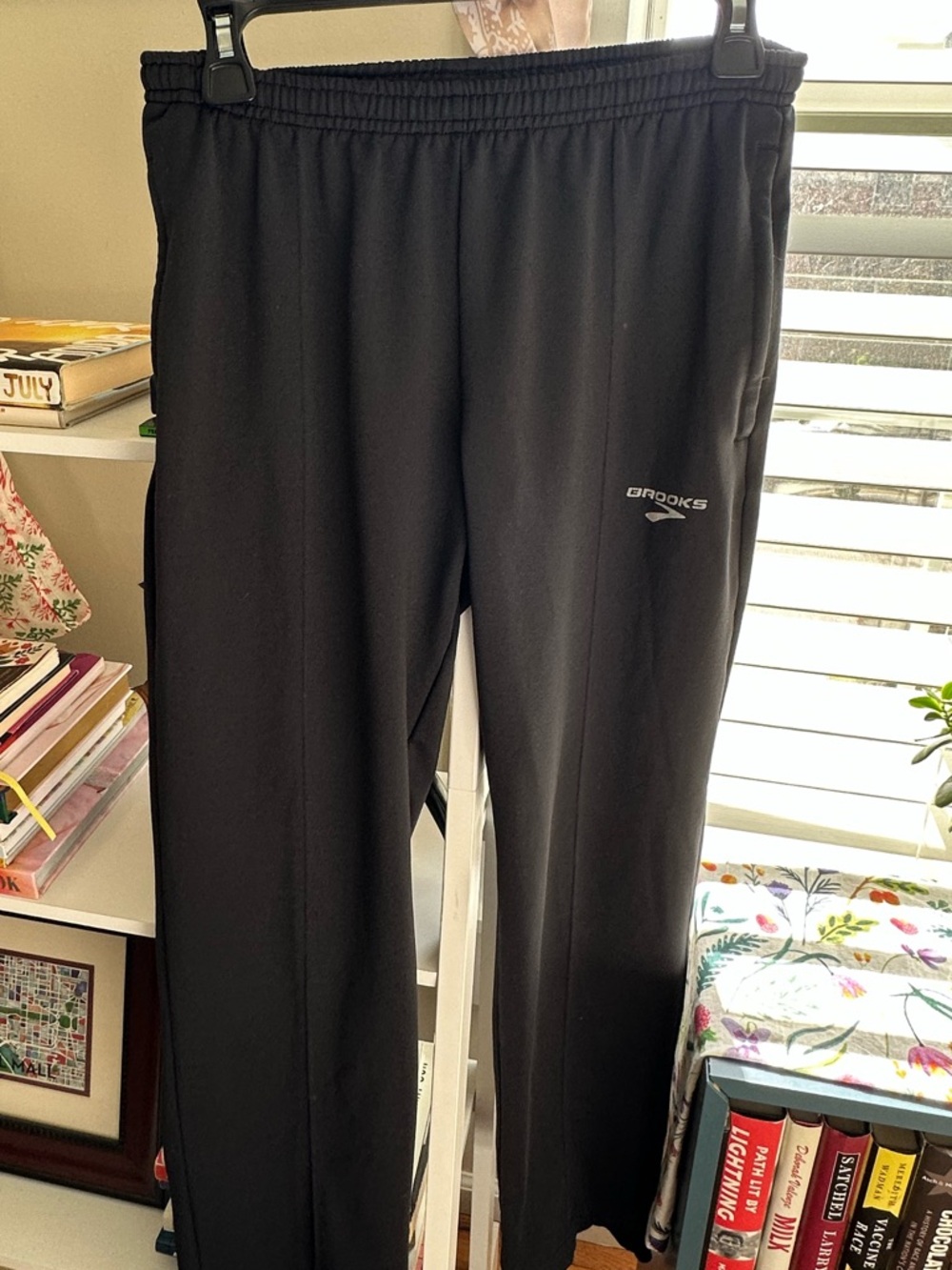 Brooks Men's Black Performance Track Pants